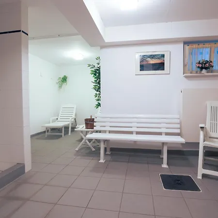 Apartment Seerose Am Scharmuetzelsee Mit Balkon Und Sauna
